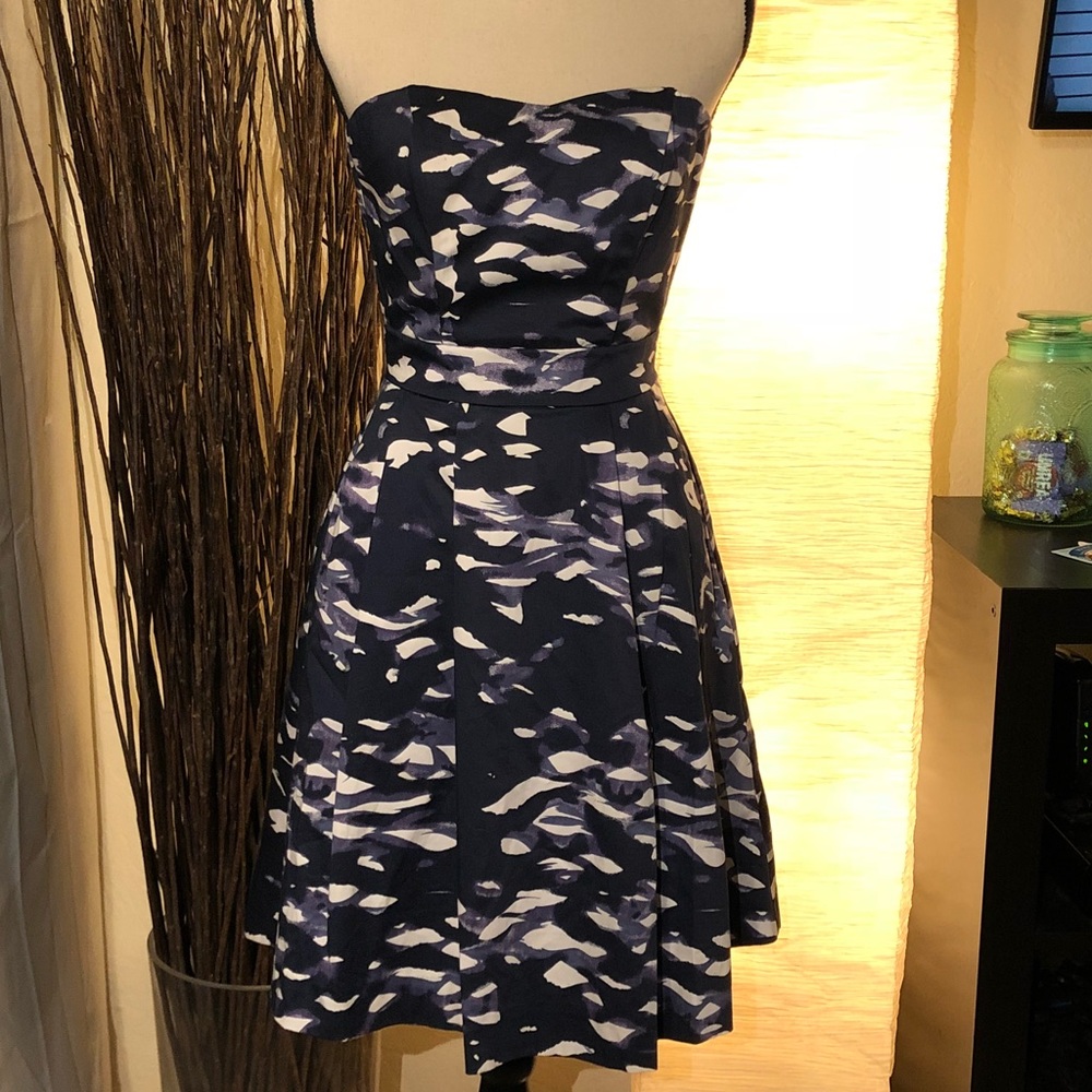Watercolor Strapless Cocktail Dress 👗